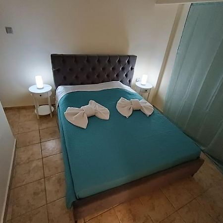 Athens Sky Suites 1 Piraeus Exterior photo